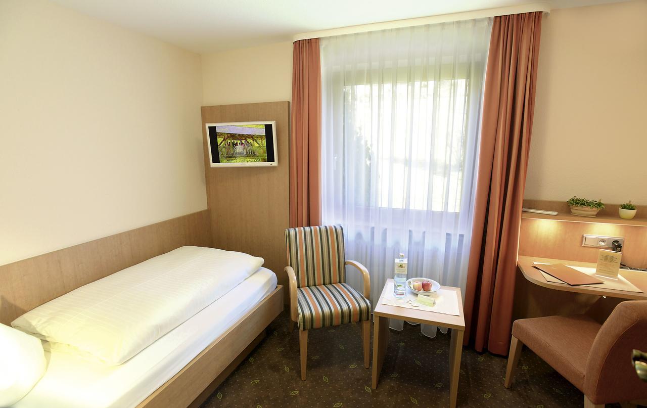 Hotel Waldlust 바이에르스브론 외부 사진